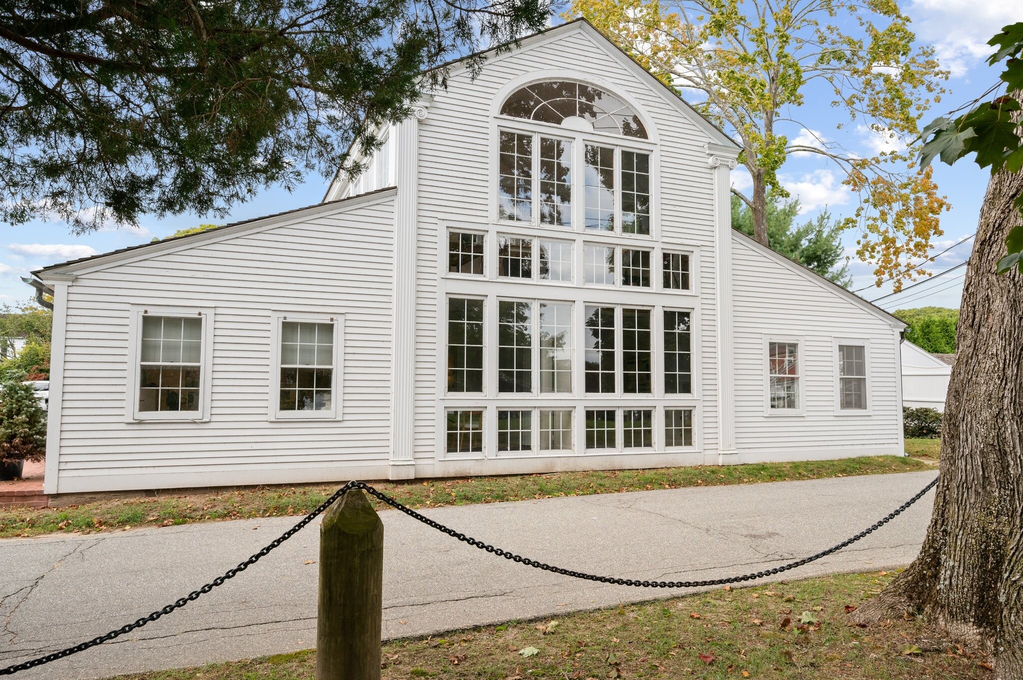 8 Novelty Ln, Essex, CT for lease Primary Photo- Image 1 of 15