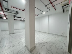 36-22 31st Street, Astoria, NY for lease Interior Photo- Image 2 of 5