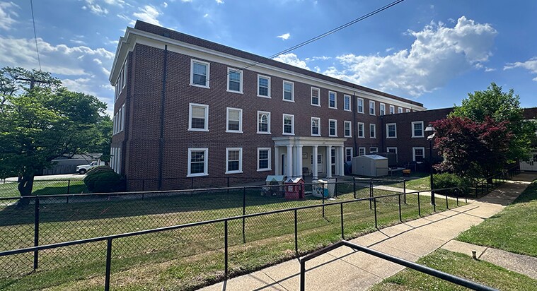 2300 Dumbarton Rd, Henrico, VA à louer Photo principale- Image 1 de 8