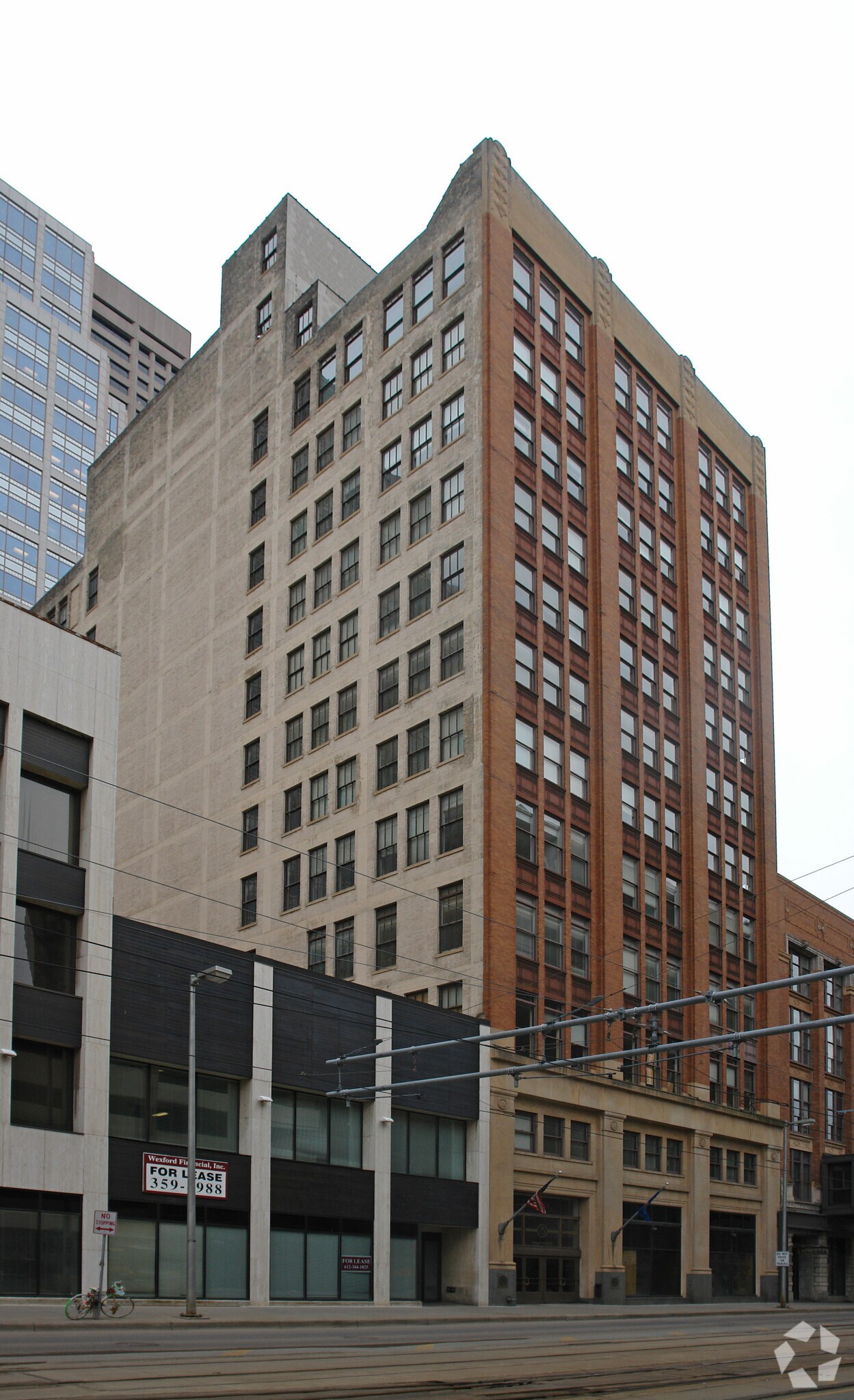 15 S 5th St, Minneapolis, MN à louer Photo principale- Image 1 de 6