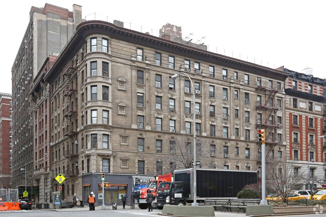 More details for 251 W 81st St, New York, NY - Retail for Lease