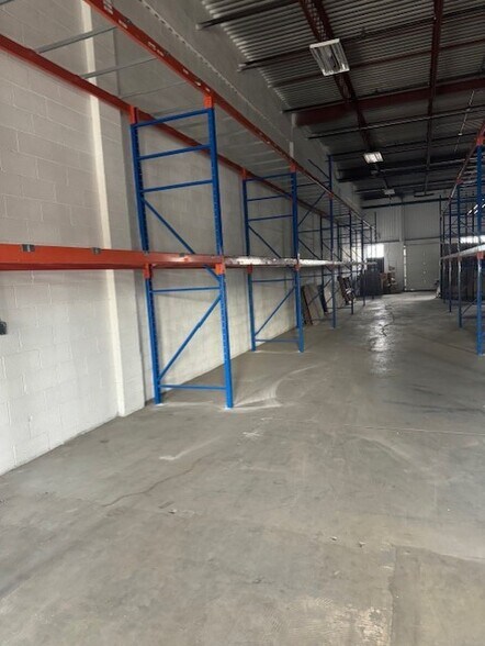 145-149 Boul Saint-Jean-Baptiste, Châteauguay, QC for lease - Building Photo - Image 2 of 5