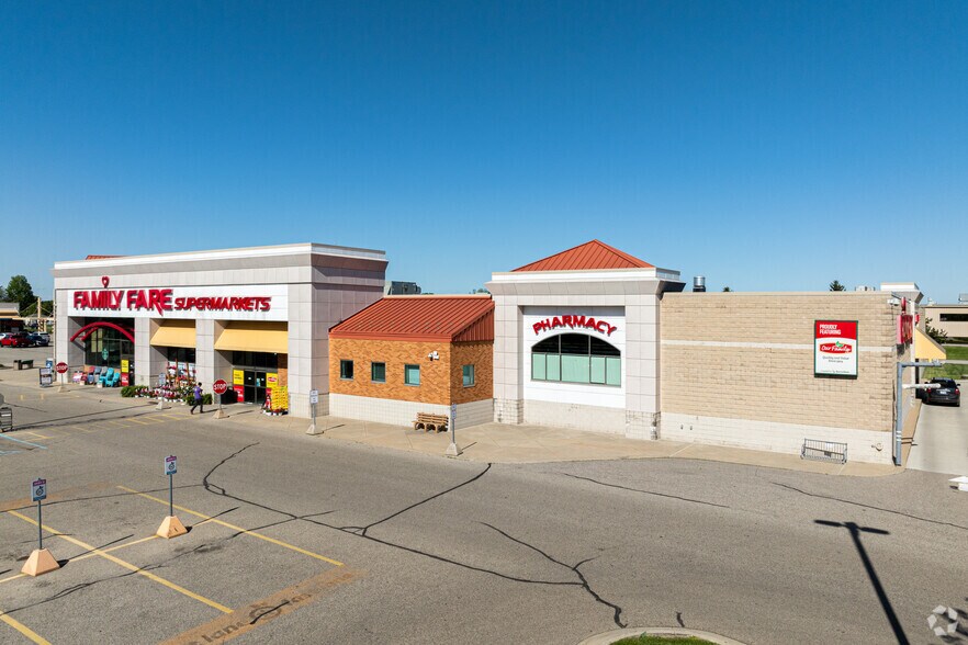 9479 Riley St, Zeeland, MI à louer - Photo du bâtiment - Image 3 de 4