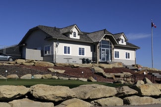 Plus de détails pour 12014 242 Ave W, Foothills No 31, AB - Sports et divertissement à vendre