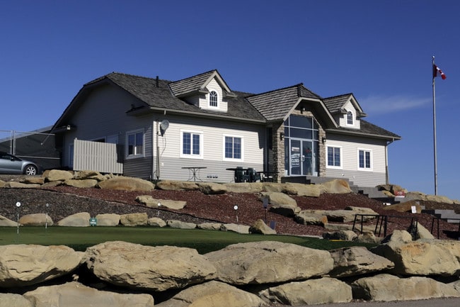 More details for 12014 242 Ave W, Foothills No 31, AB - Sports & Entertainment for Sale