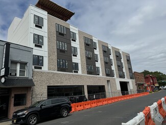 Plus de détails pour 20 3rd Ave, Long Branch, NJ - Vente au détail à louer