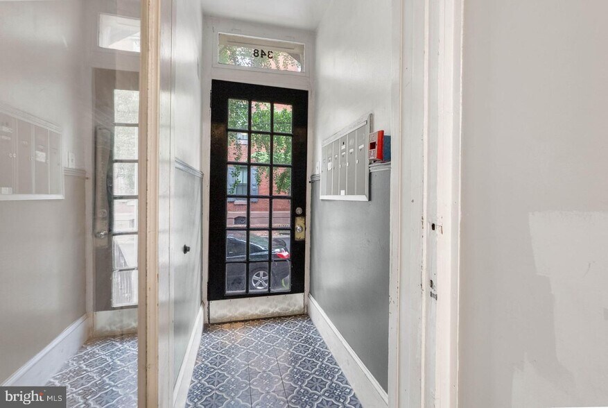 348 S 16th St, Philadelphia, PA à vendre - Photo du bâtiment - Image 2 de 27