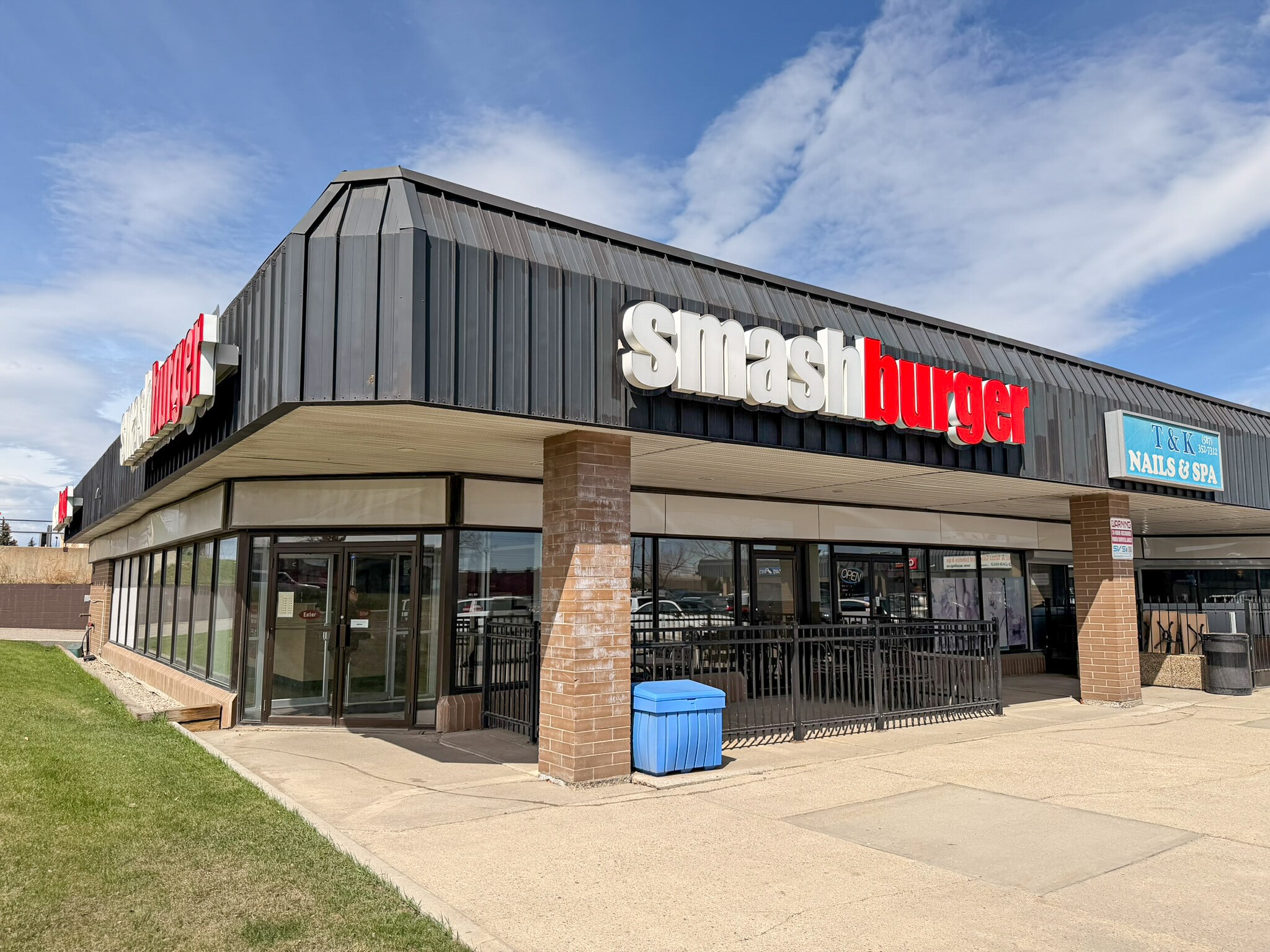 2770 32nd Ave NE, Calgary, AB for lease Building Photo- Image 1 of 2