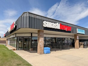 2770 32nd Ave NE, Calgary, AB for lease Building Photo- Image 1 of 2