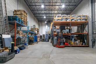 4273-4345 Des Laurentides (A-15) Desste E, Laval, QC à louer Photo intérieure- Image 2 de 8