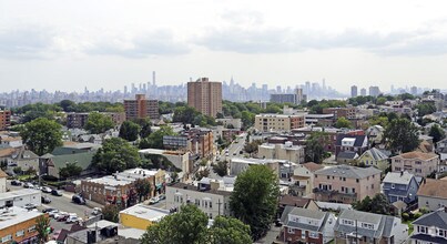 1 Towne Ctr, Cliffside Park, NJ - AERIAL  map view