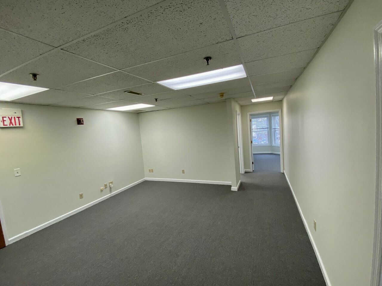 75 Danbury Rd, Ridgefield, CT for lease Interior Photo- Image 1 of 2
