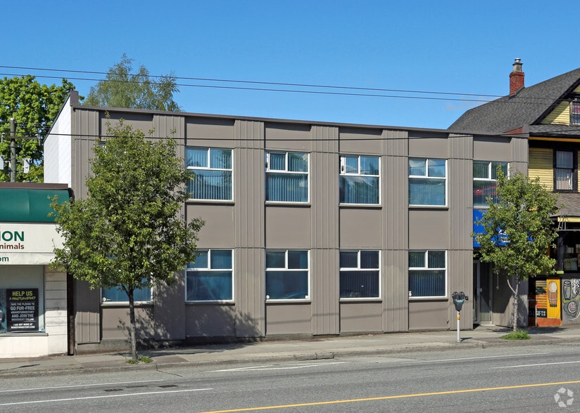 175 W Broadway, Vancouver, BC for lease - Building Photo - Image 1 of 4