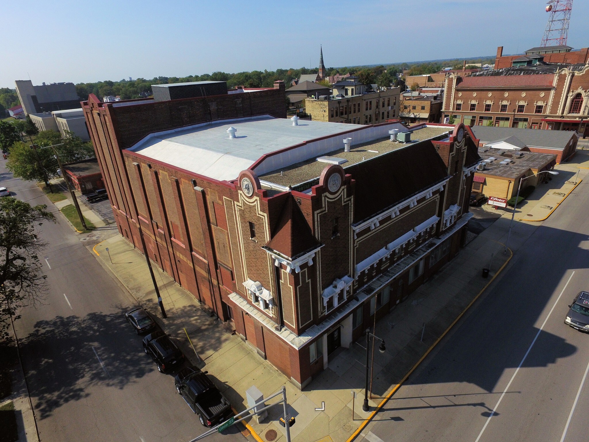 727 Ohio St, Terre Haute, IN à vendre Photo du bâtiment- Image 1 de 20