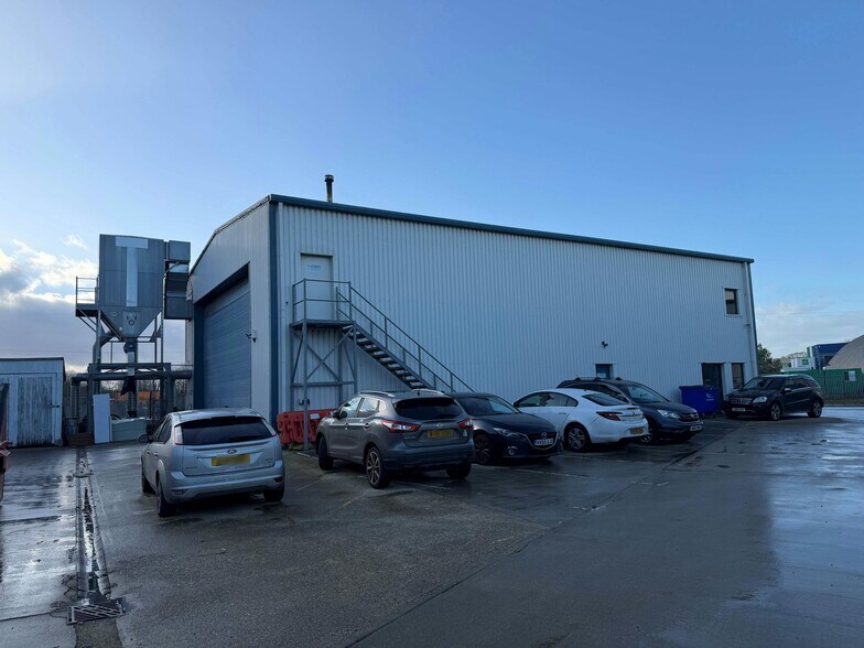 Harbour Clos, Marchwood à vendre - Photo du bâtiment - Image 2 de 17