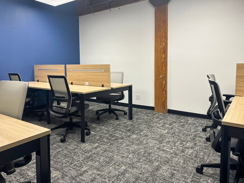 93 Lombard Av, Winnipeg, MB à louer - Photo intérieure - Image 3 de 13