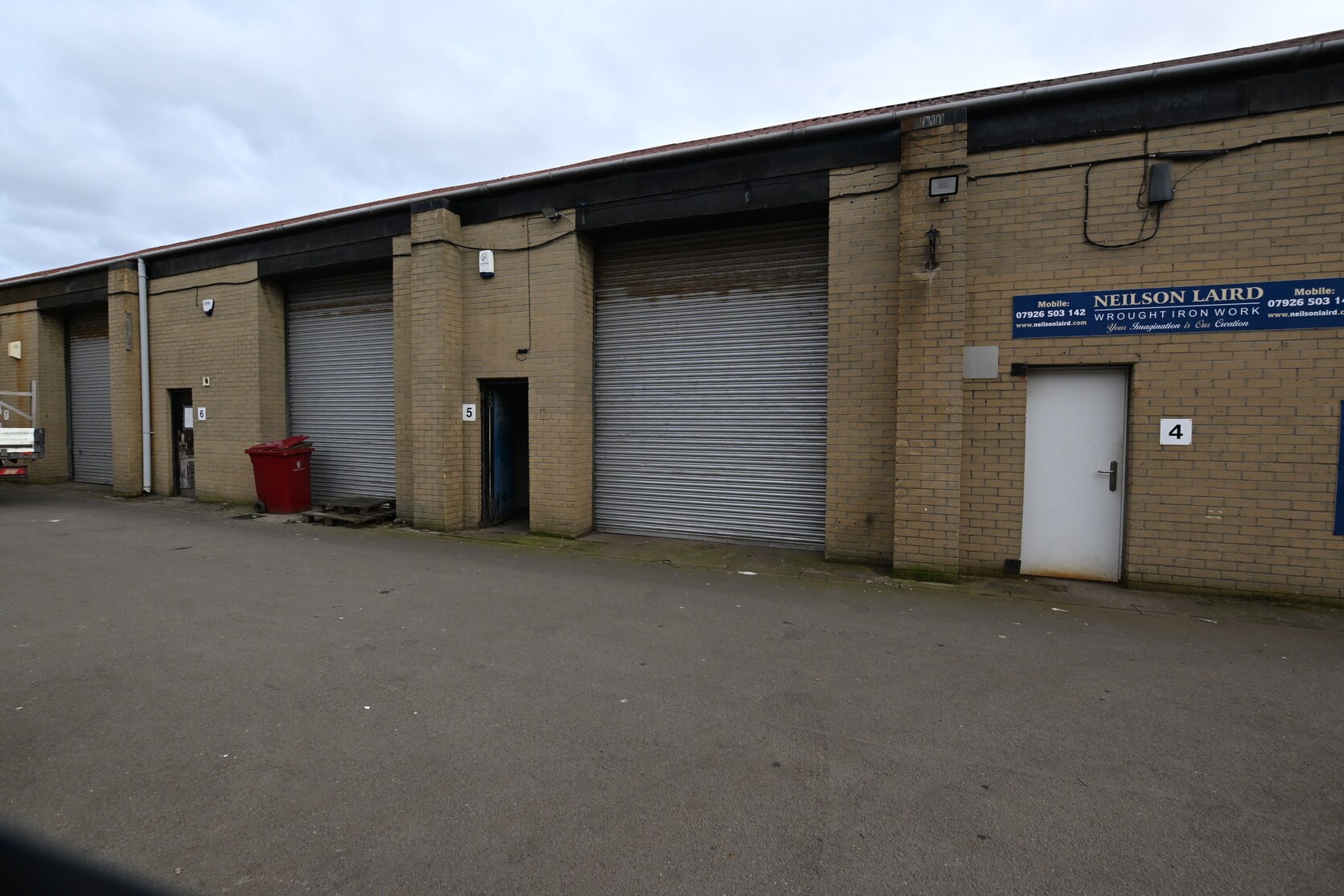 Bankside, Falkirk for lease Building Photo- Image 1 of 9