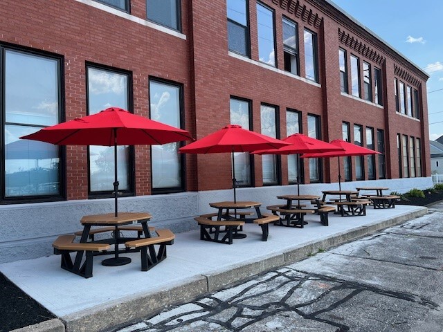 95 Grand Ave, Pawtucket, RI for lease - Building Photo - Image 2 of 29