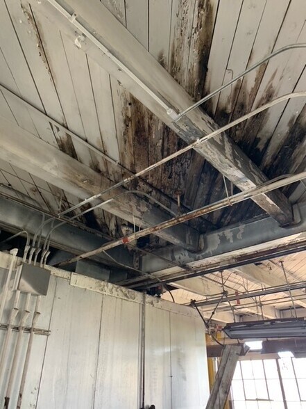 36 Railroad Ave, Frewsburg, NY à vendre - Photo intérieure - Image 3 de 28