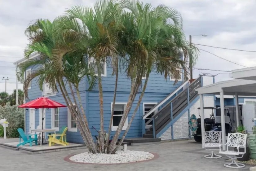 602 Poinsettia Ave, Clearwater Beach, FL à vendre - Photo du bâtiment - Image 2 de 51