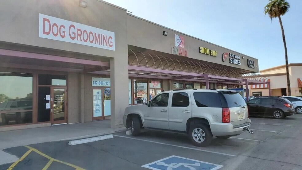 1911 W Broadway Rd, Mesa, AZ à louer - Photo du bâtiment - Image 3 de 5