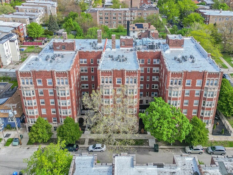 7350 S Phillips Ave, Chicago, IL à vendre - Photo du bâtiment - Image 3 de 12
