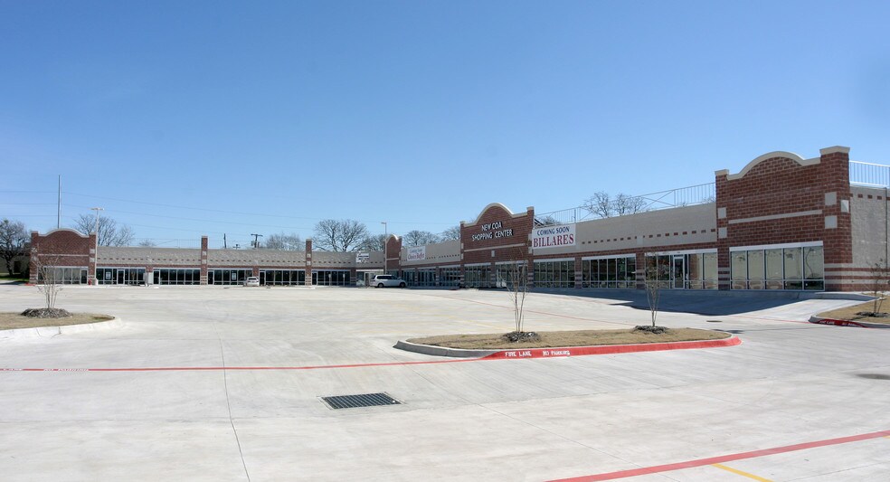 3620 W Pioneer Dr, Irving, TX à louer - Photo du bâtiment - Image 2 de 14