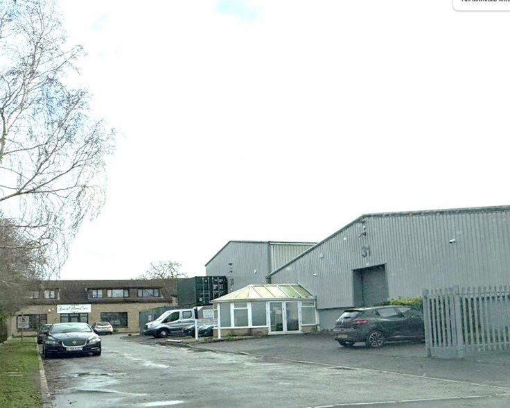 Great Western Rd, Martock à louer - Photo du bâtiment - Image 2 de 3