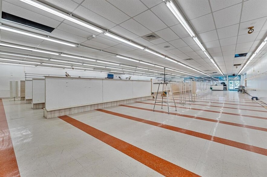 411 Solida Rd, South Point, OH for sale - Building Photo - Image 3 of 27