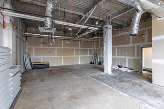 75 S Broadway, White Plains, NY à louer Photo intérieure- Image 1 de 9