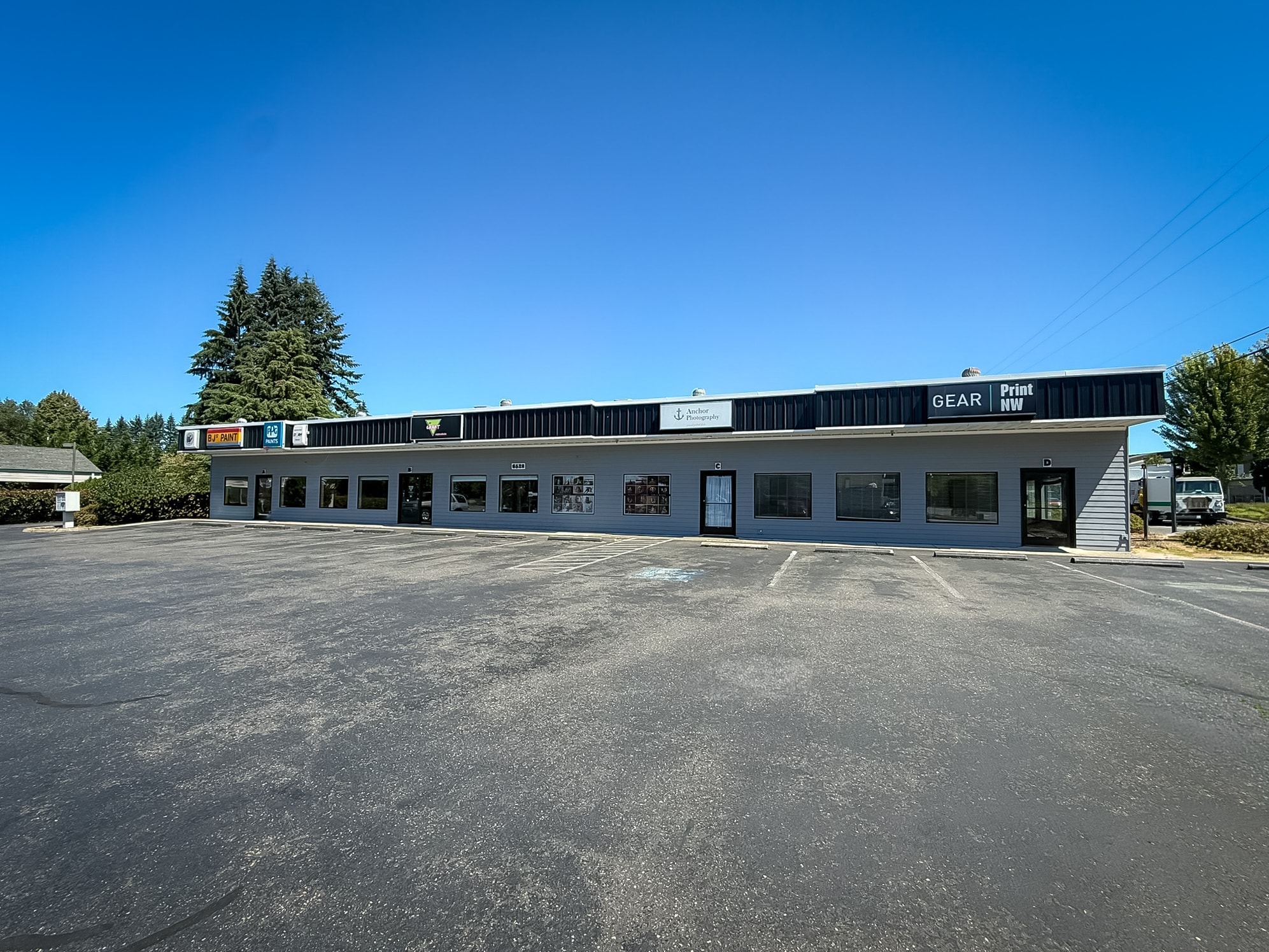 6528 Capitol Blvd SE, Tumwater, WA for lease Building Photo- Image 1 of 9