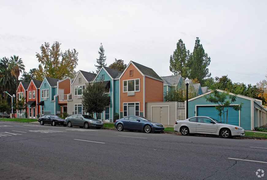 1530 16th St, Sacramento, CA for lease - Building Photo - Image 2 of 2