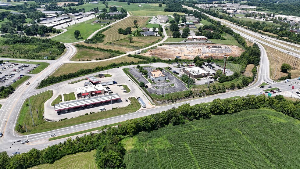 Democrat Dr, Frankfort, KY à vendre - Aérien - Image 3 de 53