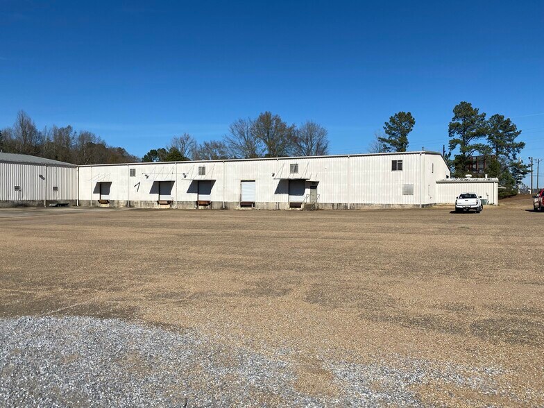 81 Braswell Rd, Hattiesburg, MS à louer - Photo du bâtiment - Image 3 de 5