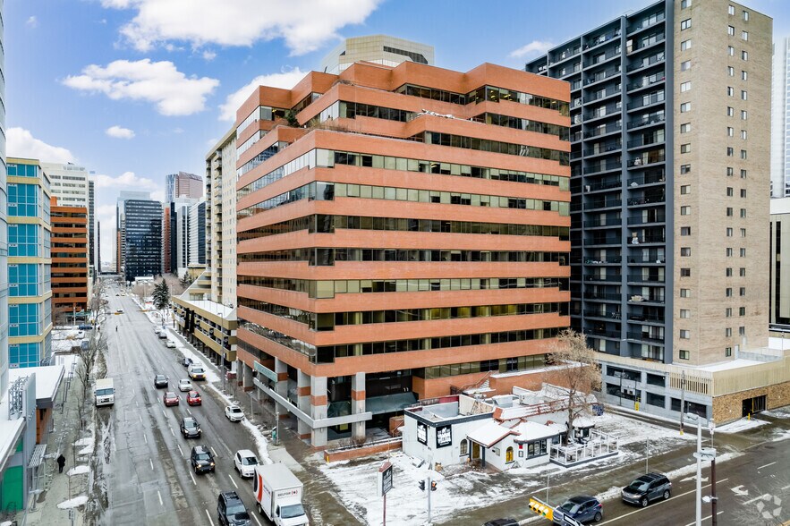 833 4th Ave SW, Calgary, AB for sale - Primary Photo - Image 1 of 1