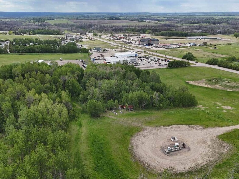 2651 50th St, Drayton Valley, AB for sale - Building Photo - Image 2 of 2