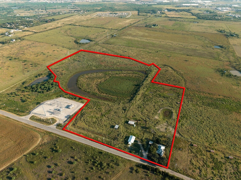 550 Beback Inn Rd, San Marcos, TX for sale - Building Photo - Image 2 of 17