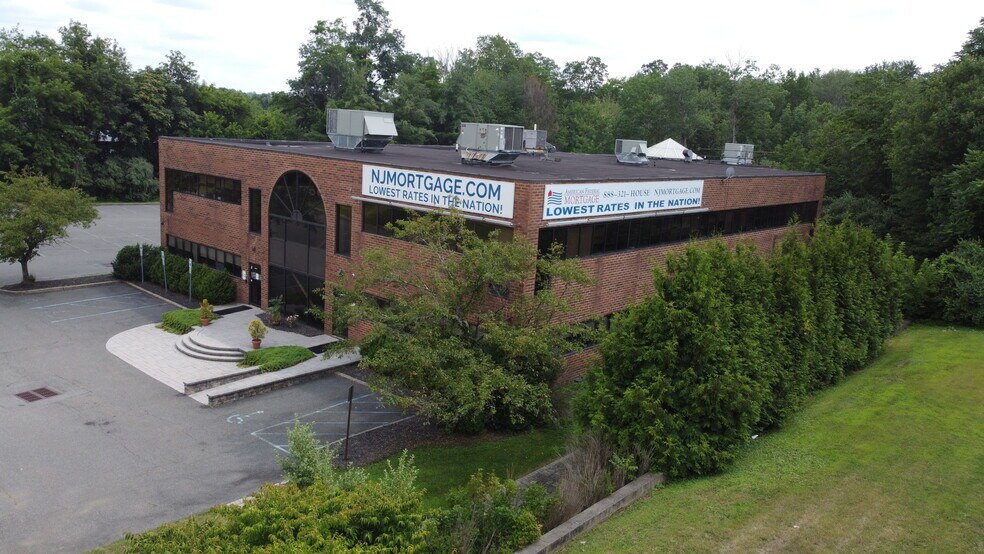 1 Laurel Dr, Flanders, NJ à vendre - Aérien - Image 2 de 5