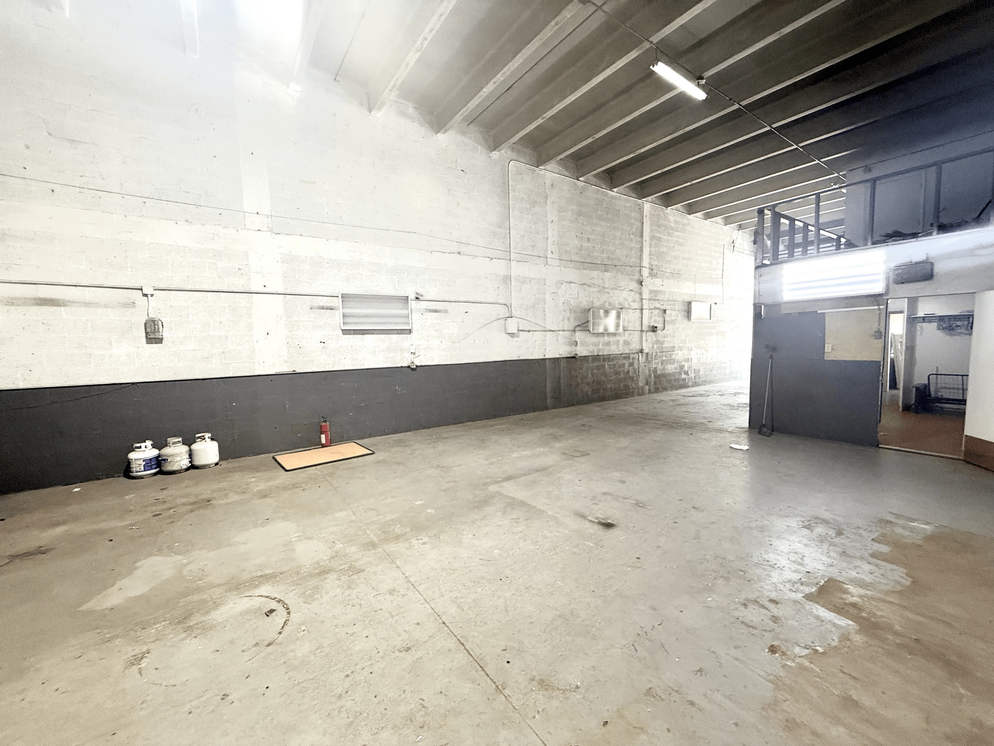 6405-6447 NW 82nd Ave, Miami, FL à louer Photo intérieure- Image 1 de 3