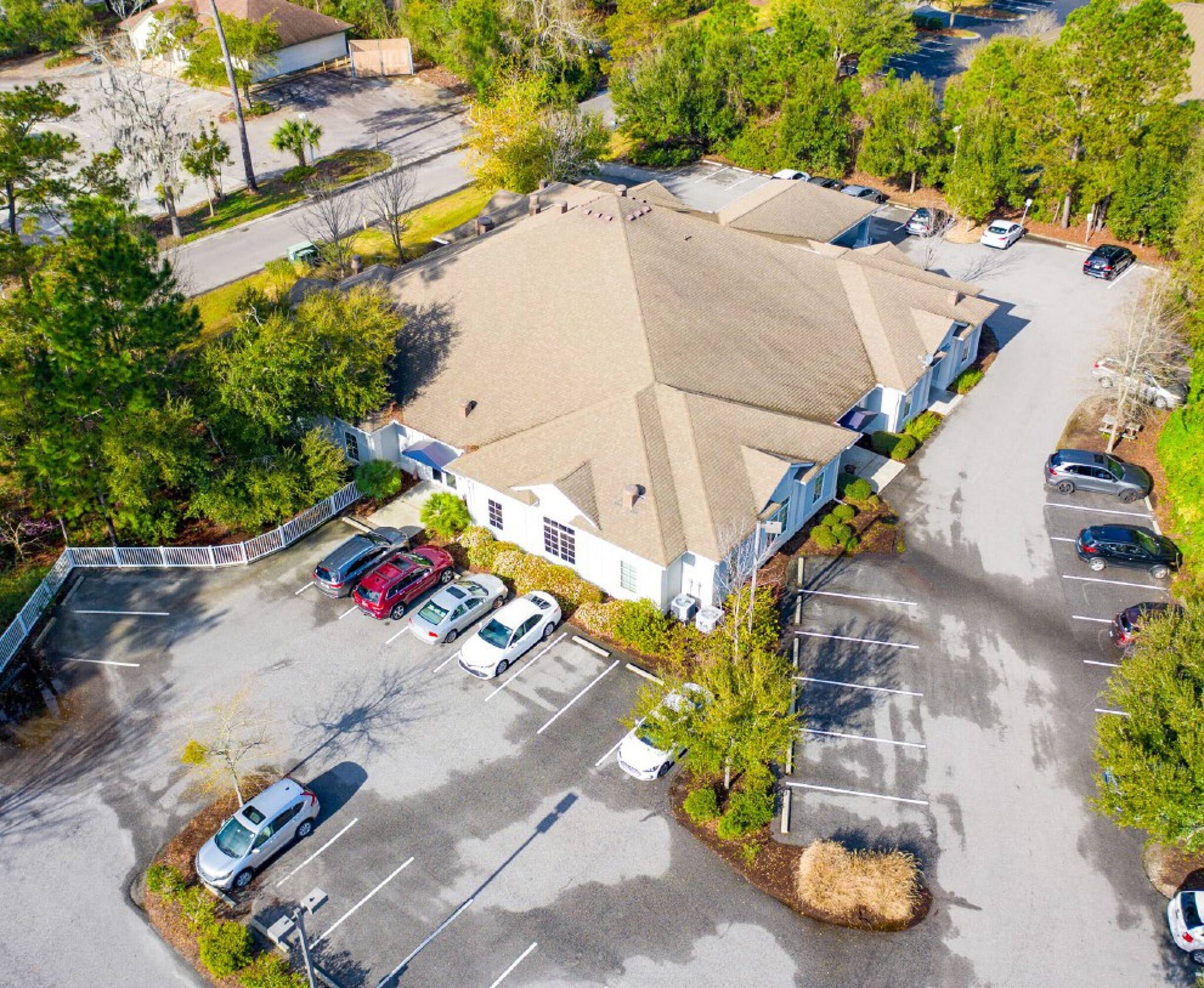 1533-1555 Fording Island Rd, Hilton Head Island, SC à louer Photo du bâtiment- Image 1 de 3