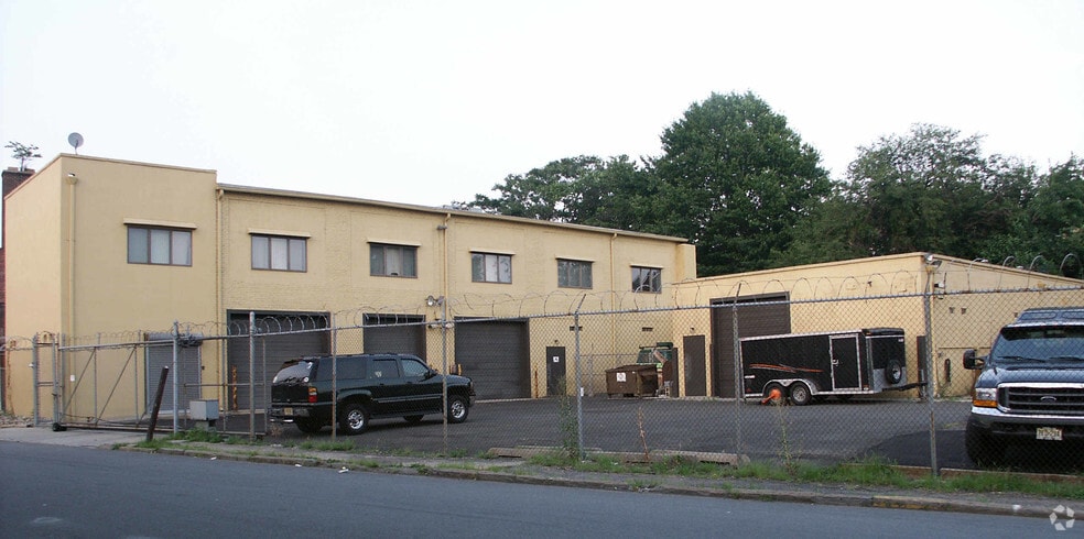 28 Cordier St, Irvington, NJ for sale - Building Photo - Image 2 of 19