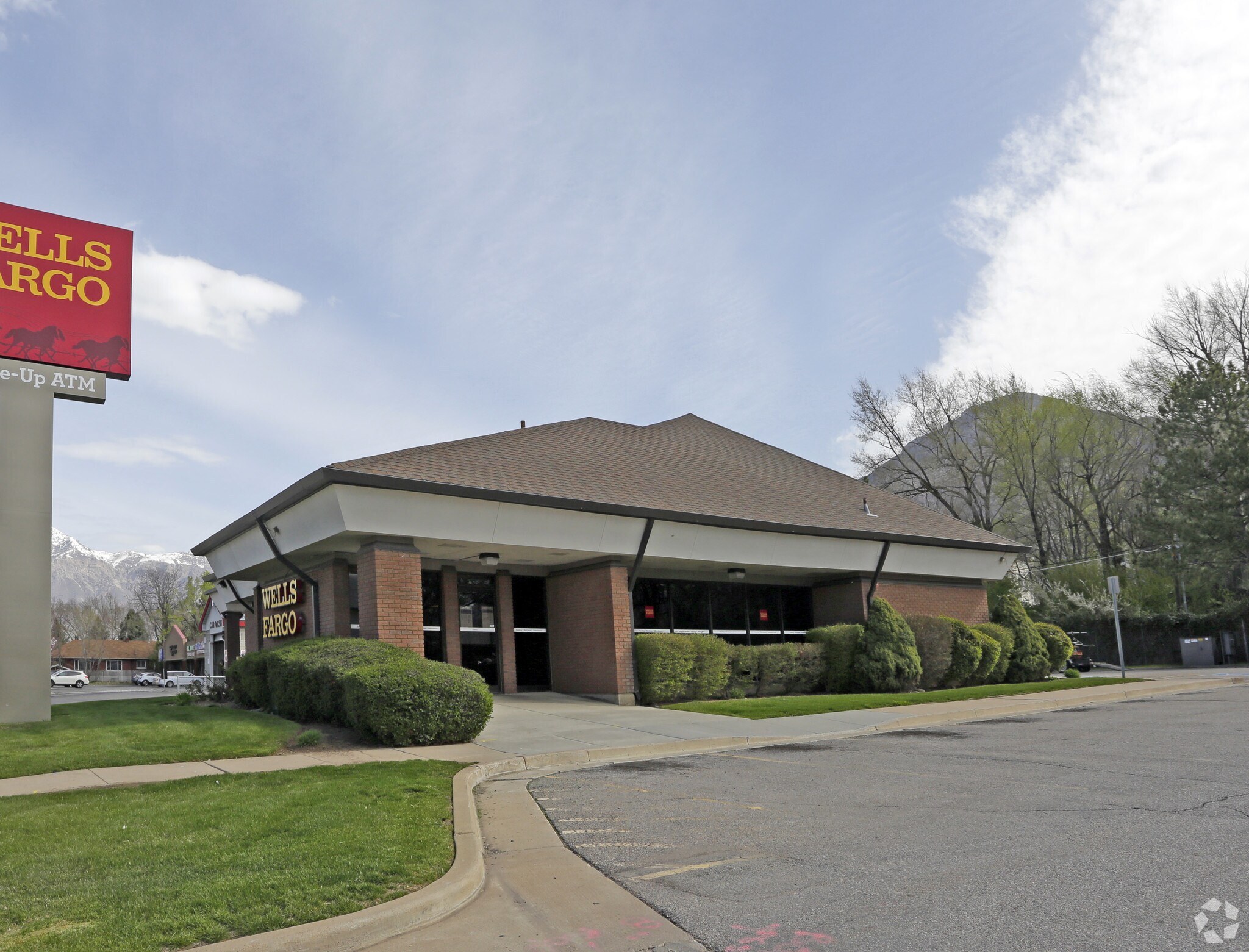 114 N Washington Blvd, Ogden, UT for lease Primary Photo- Image 1 of 7