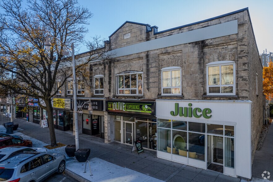 134 Wyndham St N, Guelph, ON à vendre - Photo du bâtiment - Image 2 de 4