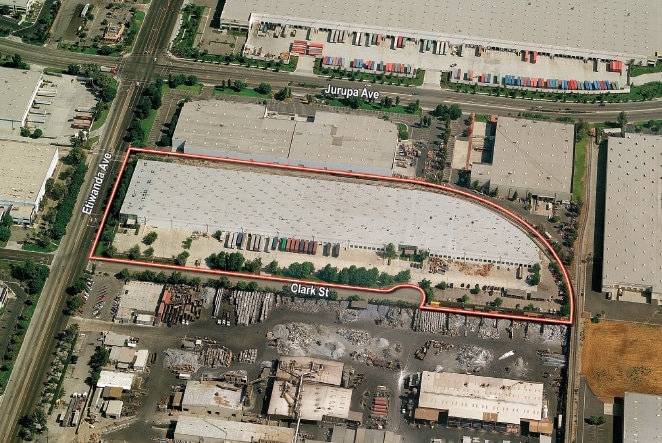 11591 Etiwanda Ave, Fontana, CA for lease - Aerial - Image 3 of 4