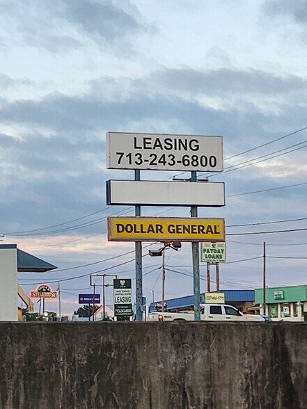 1005 N Pine St, Deridder, LA for lease - Building Photo - Image 2 of 10