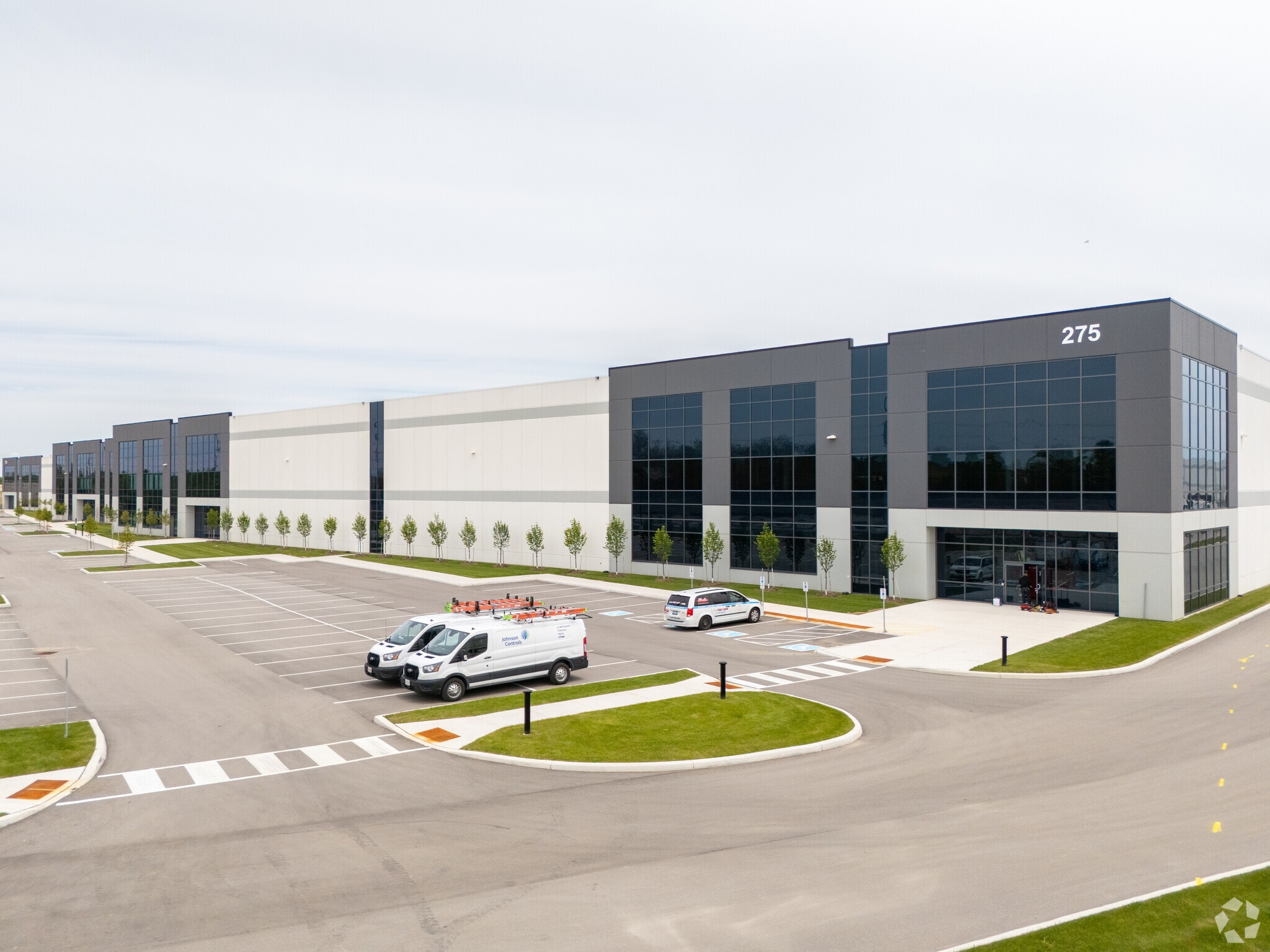 275 Intermarket Rd, Cambridge, ON for lease Primary Photo- Image 1 of 4