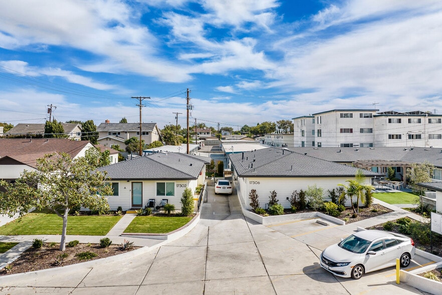 17302 Ermanita Ave, Torrance, CA à vendre - Photo du bâtiment - Image 2 de 27
