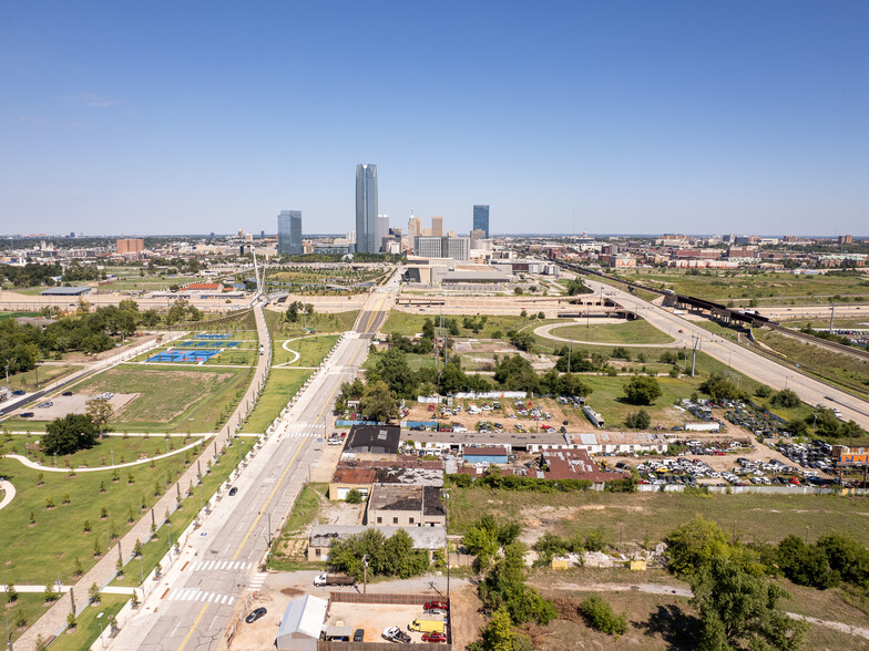 1300 S Robinson Ave, Oklahoma City, OK à vendre - Photo du bâtiment - Image 1 de 1