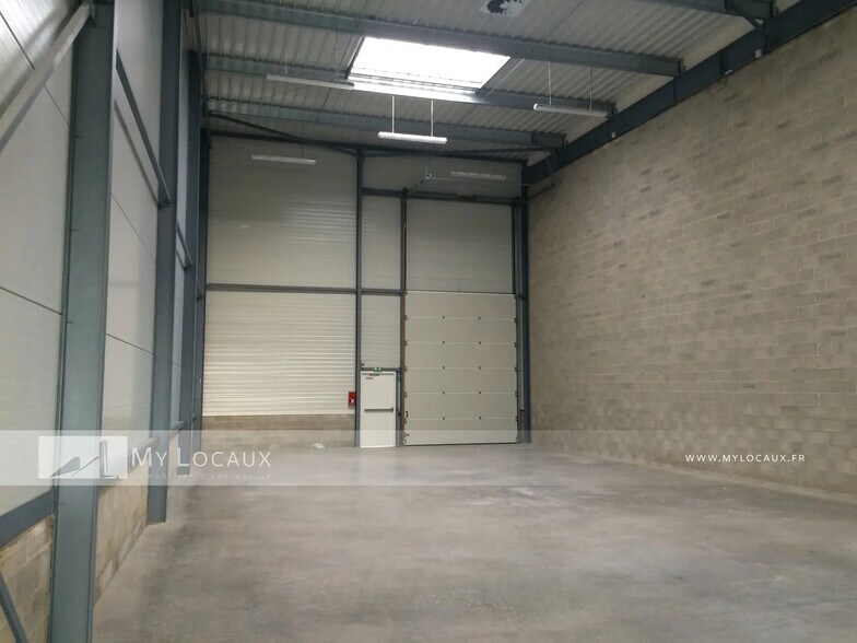 Flex dans Le Blanc-Mesnil à louer - Photo intérieure - Image 3 de 5