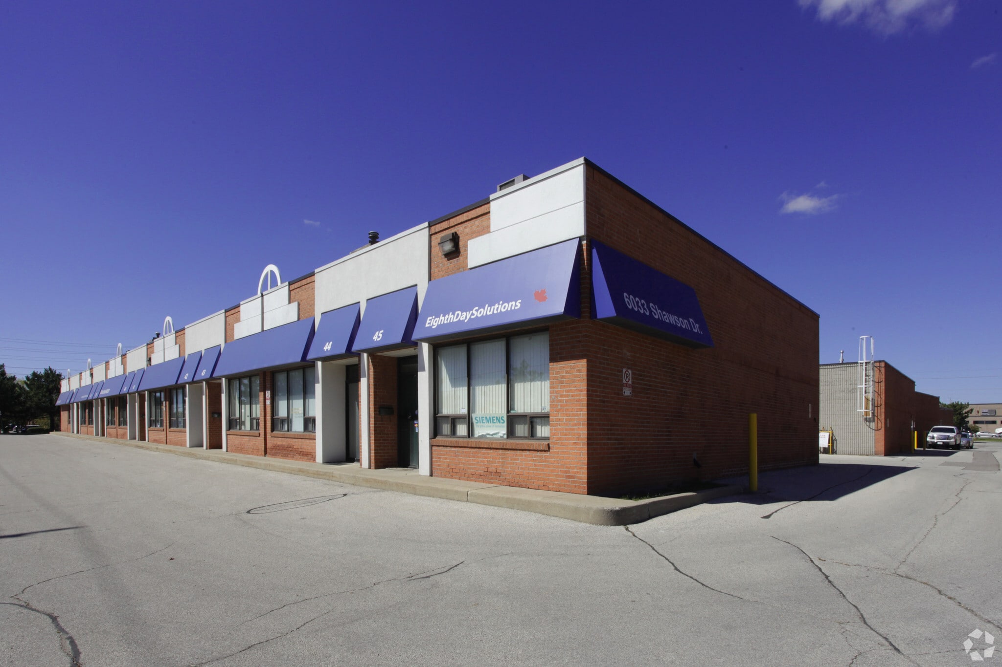 6033 Shawson Dr, Mississauga, ON for sale Primary Photo- Image 1 of 1